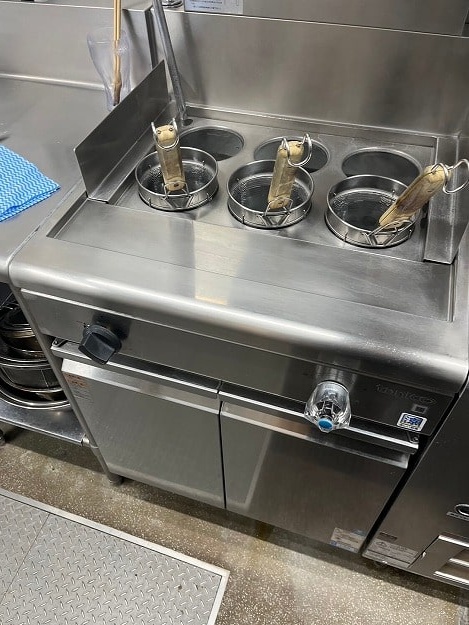 茹で麺機