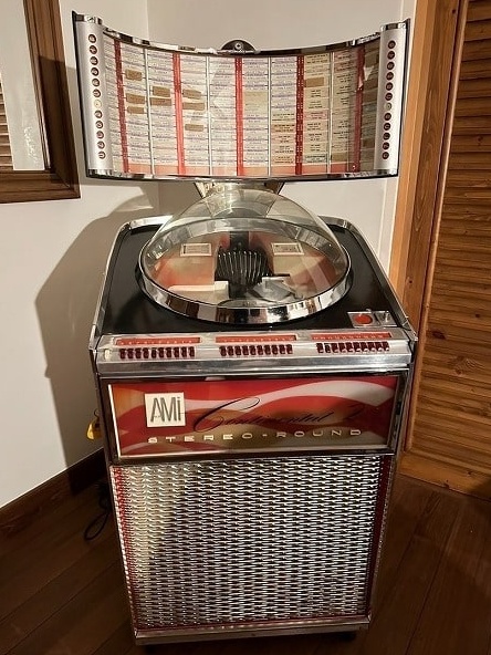 ジュークボックス