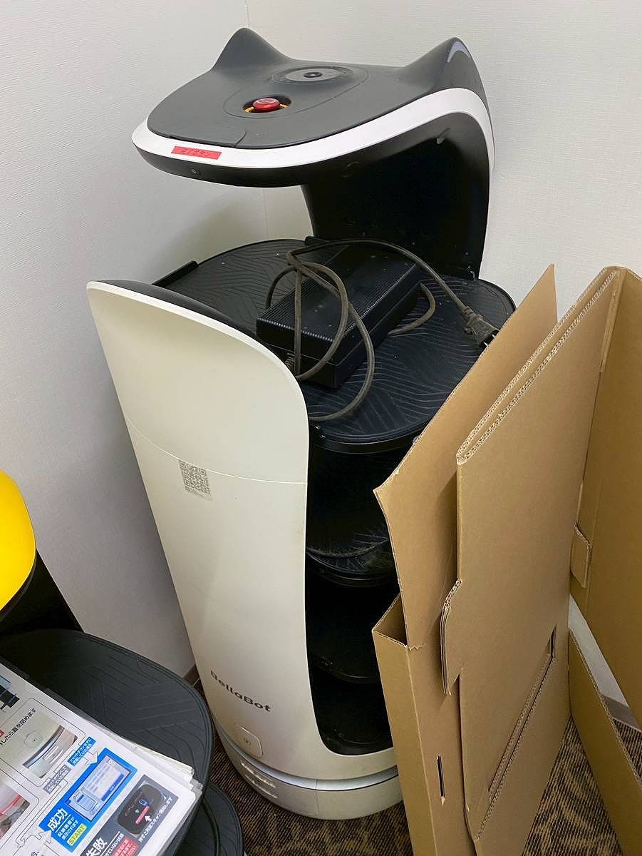 配膳ロボット