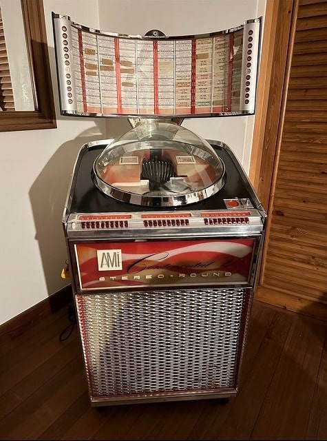 ジュークボックス
