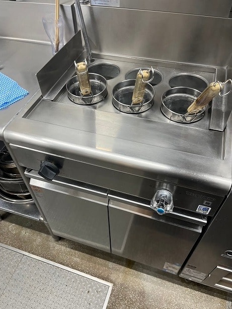 茹で麺機