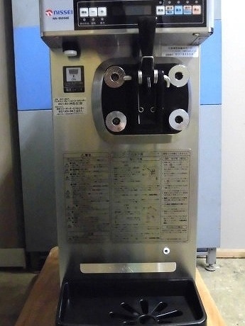 ソフトクリームサーバー